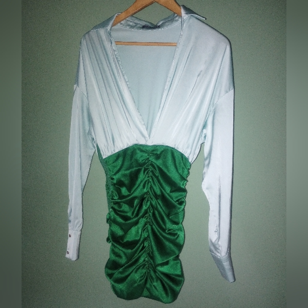 Women's green SHEIN Two Tone Ruched Bodycon Dress - Picture 11 of 15